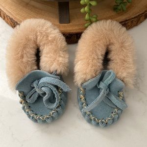 Baby slippers